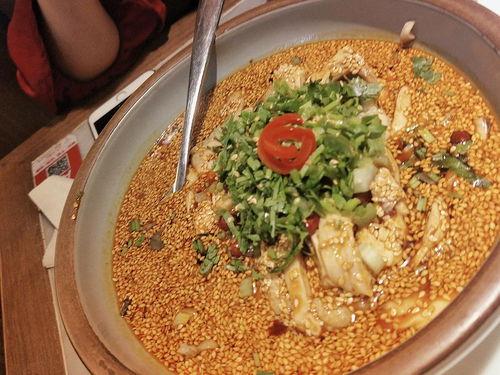 网暴吃瓜黑料是否违法,法律边界何在?